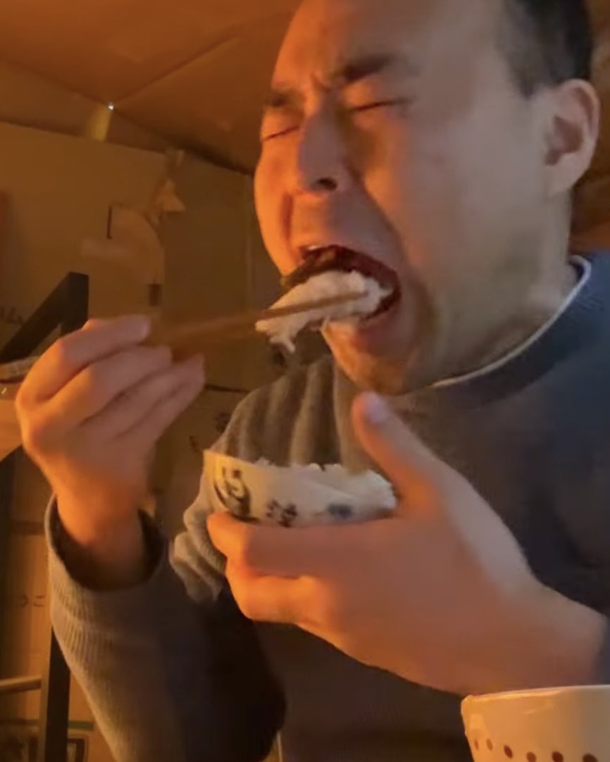 他人丼@もちもち tweet media