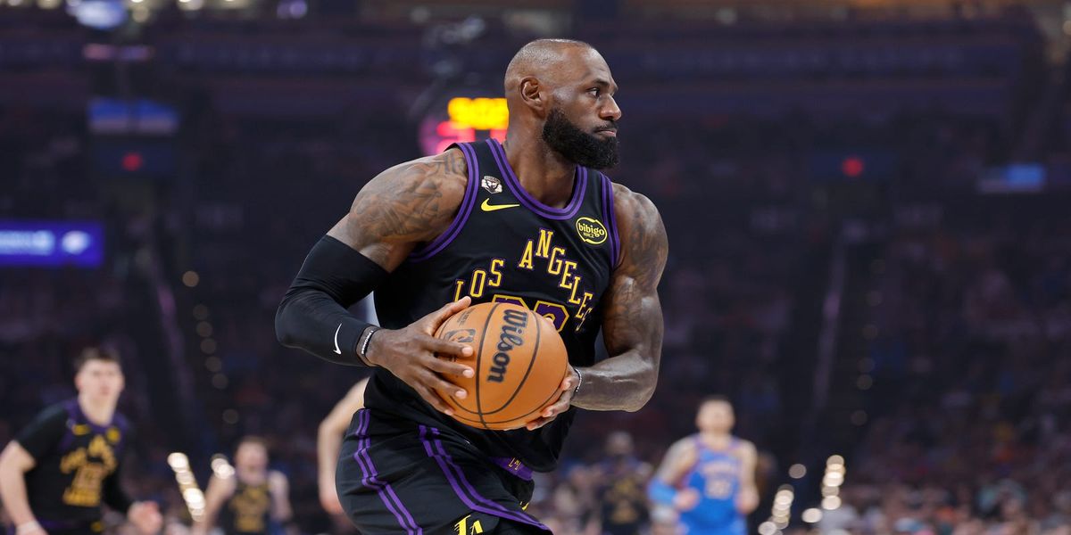 LeBron Wire tweet media