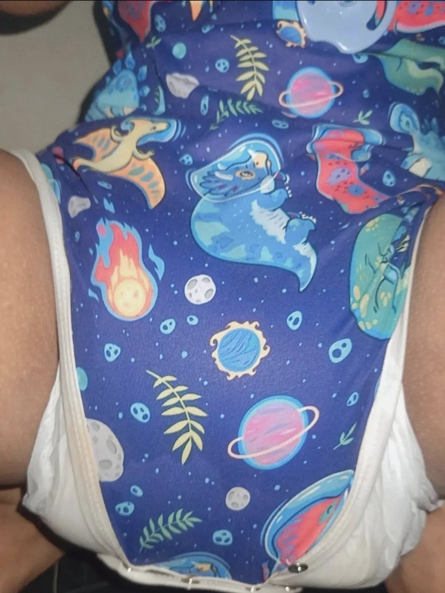 valldl._ tweet media