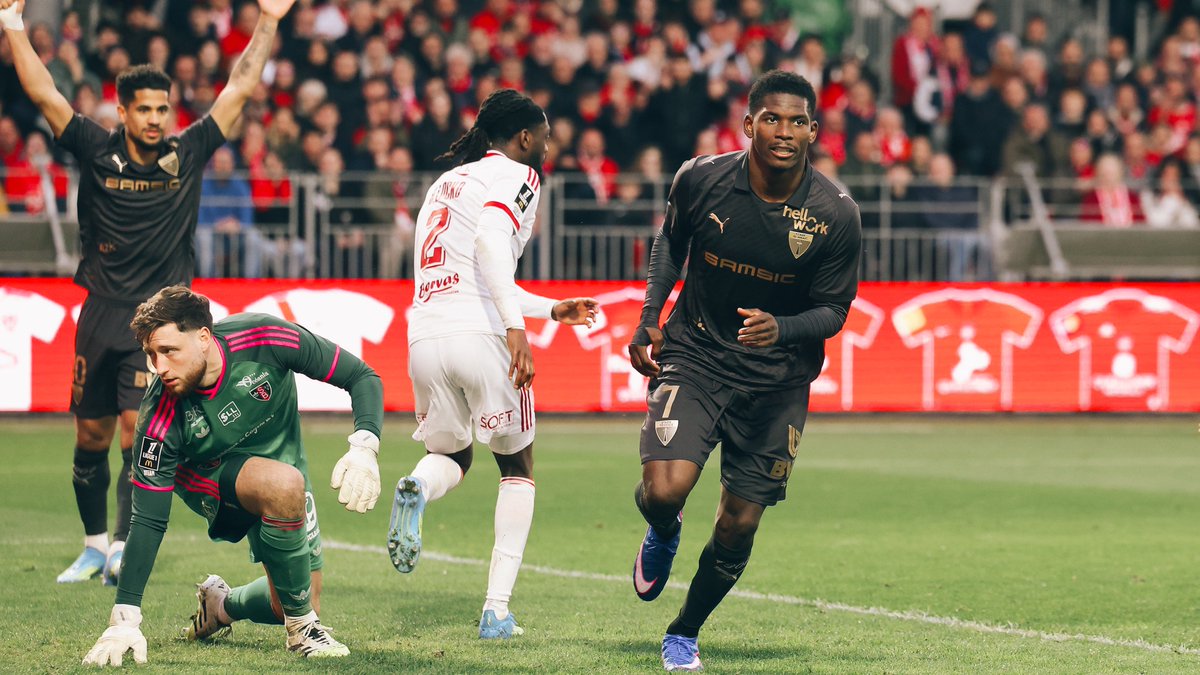 Rocksnake tweet media