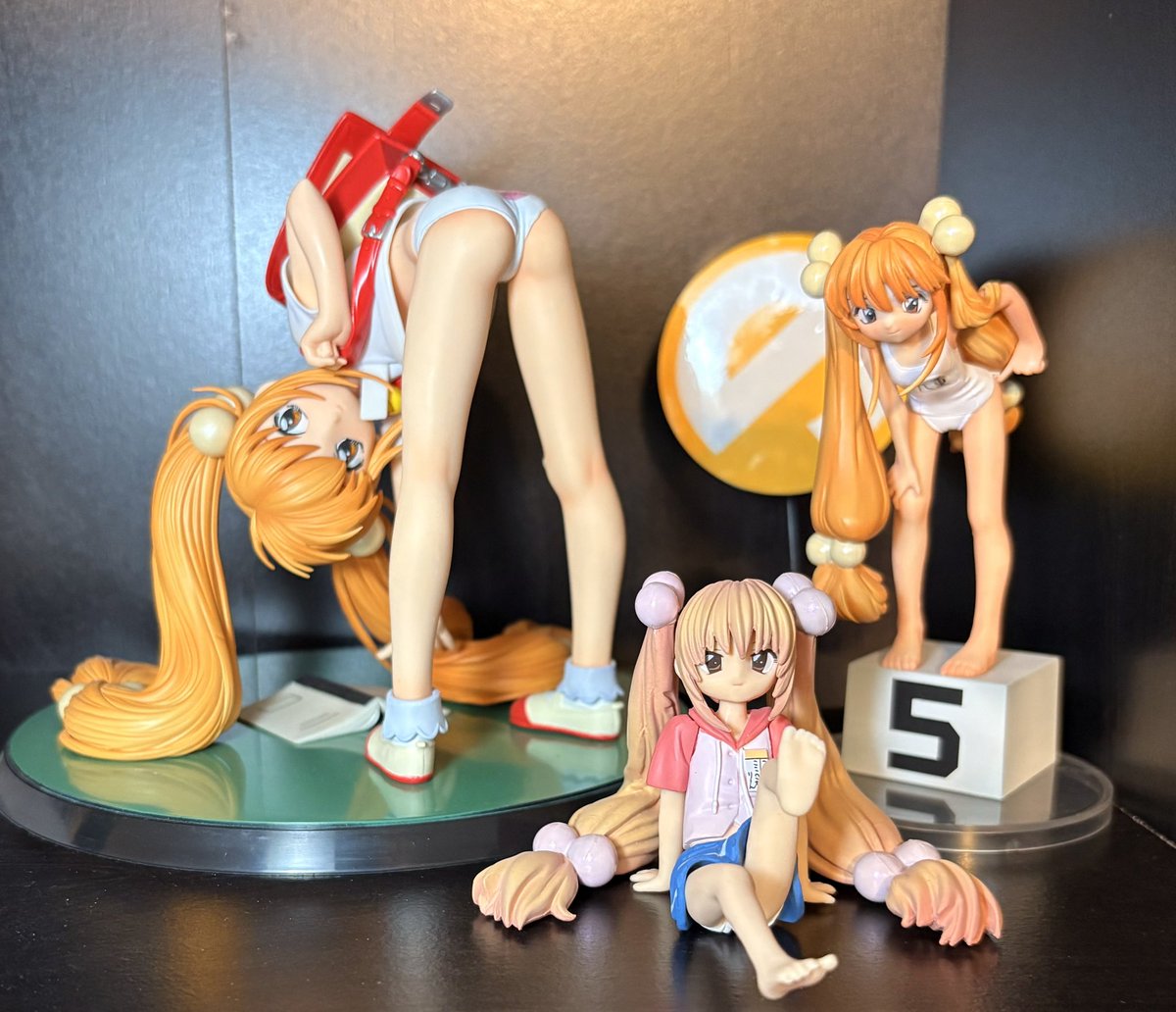 autumn twilight tweet media