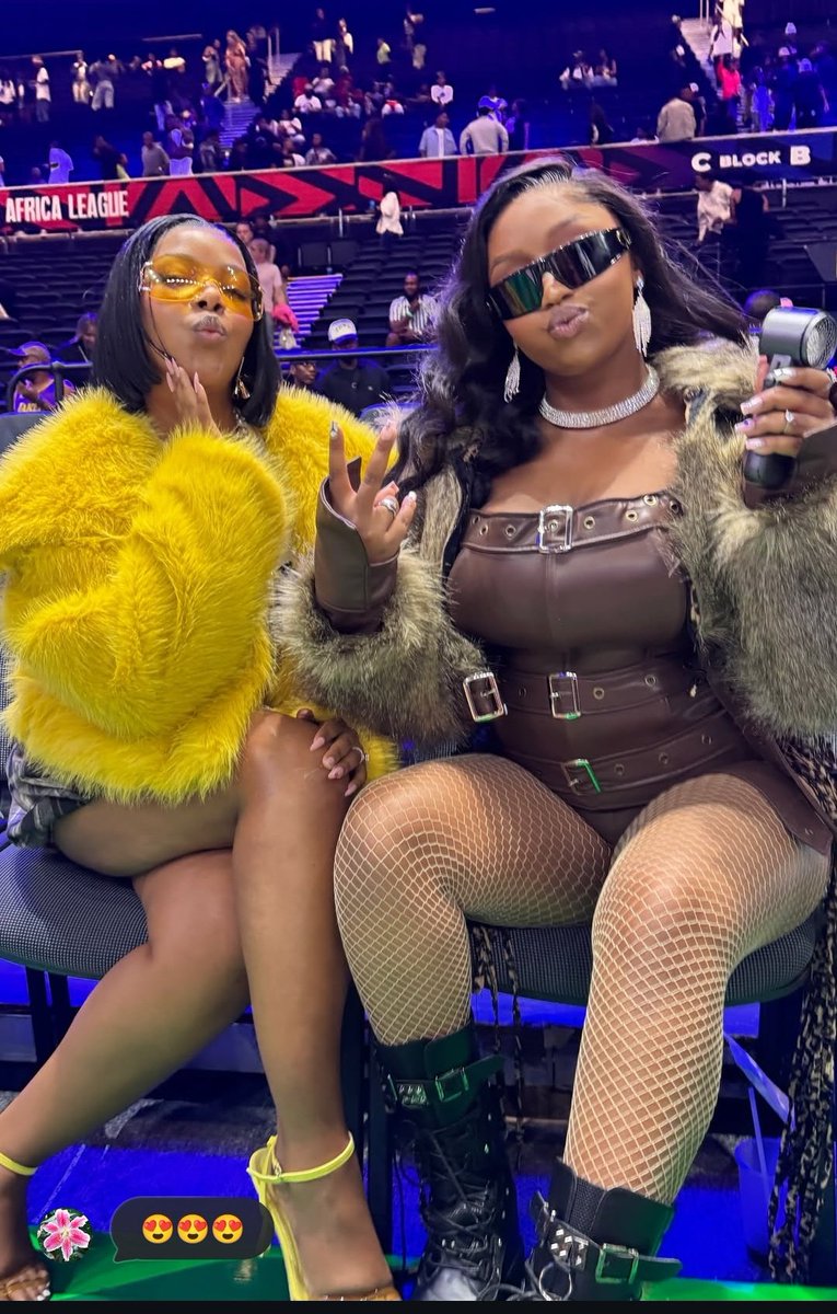 ARISE OH GOD LET MY ENEMIES BE 🌸💕😫😍 tweet media