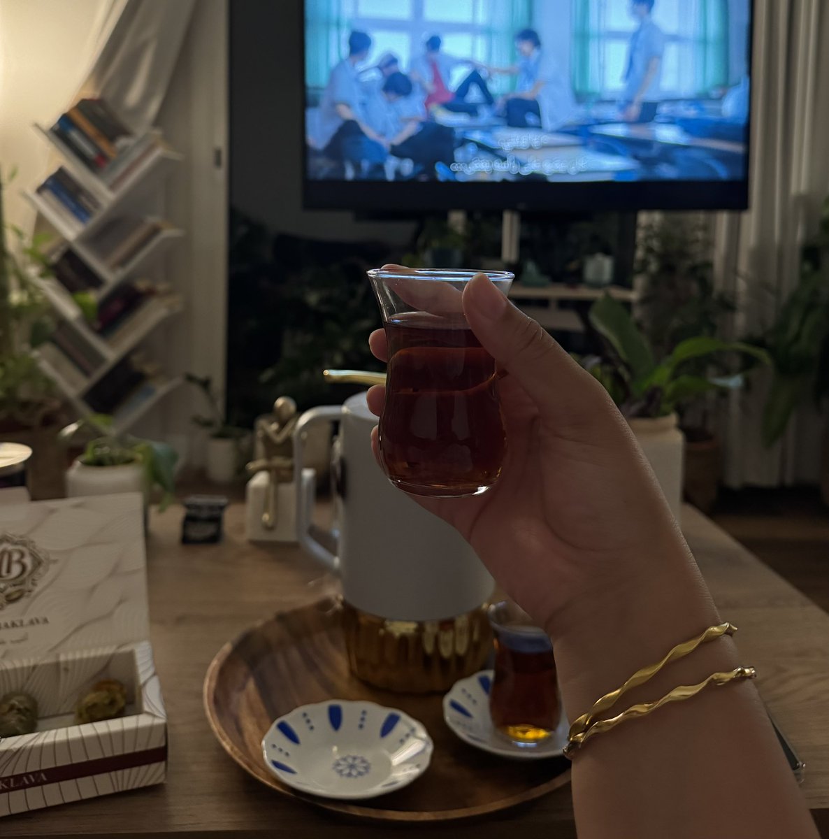 عاىسه tweet media