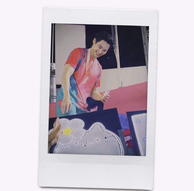 🐰🪽 tweet media