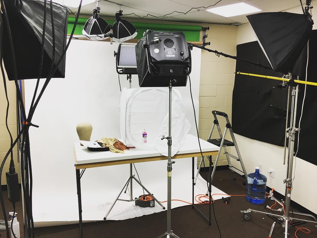 envy_mikevann's tweet image. Lights, Camera, Action! Dive into Envy Creative’s magic-making! #VideoProduction #CreativeStudio #ContentCreation #BrandGrowth

Envy Creative is a Los Angeles studio crafting high-converting videos for brands and startups.