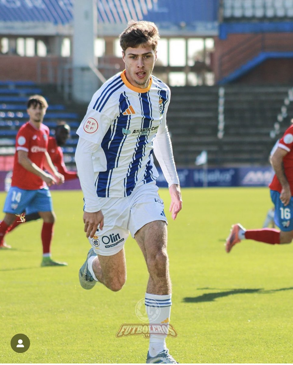 Juanki_cdnpu's tweet photo. ⚽️Aitor con su gol han sido claves para la victoria, obvio.
🔴Pero si hay otra figura a la que darle las gracias por los 3 puntos es a Juancho, porque de no hacer esa entrada (y roja) no sabríamos que hubiera pasado…
Gracias, Juancho!💙 https://t.co/7A5i44wO7x
