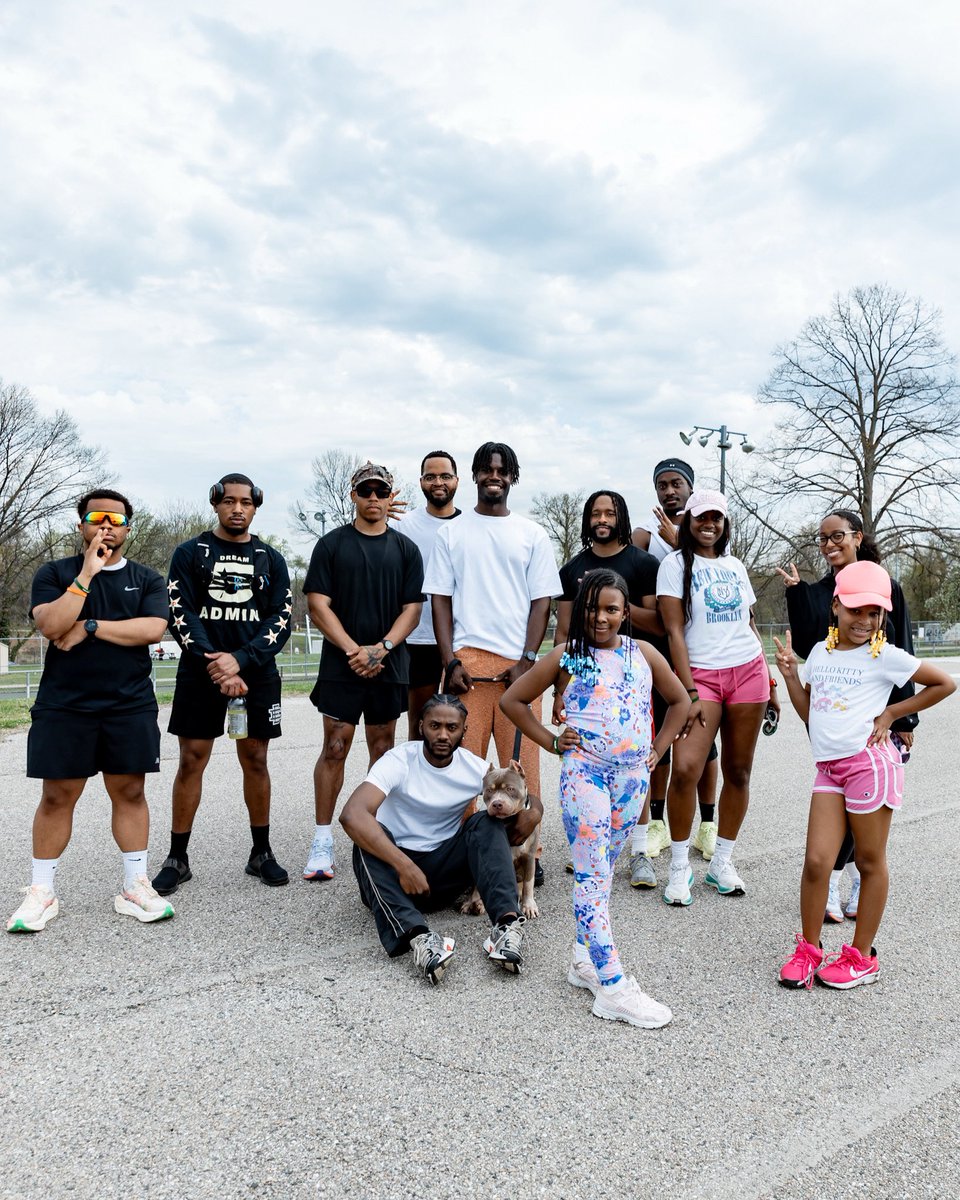 Track Hawks Run Club tweet media