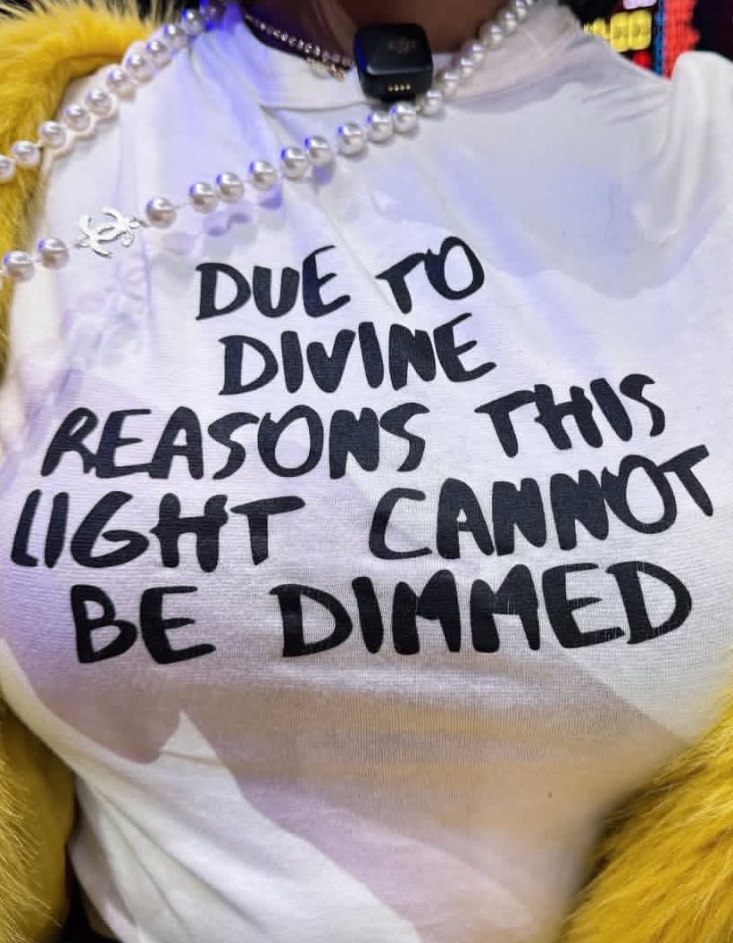 HELEN JOE tweet media