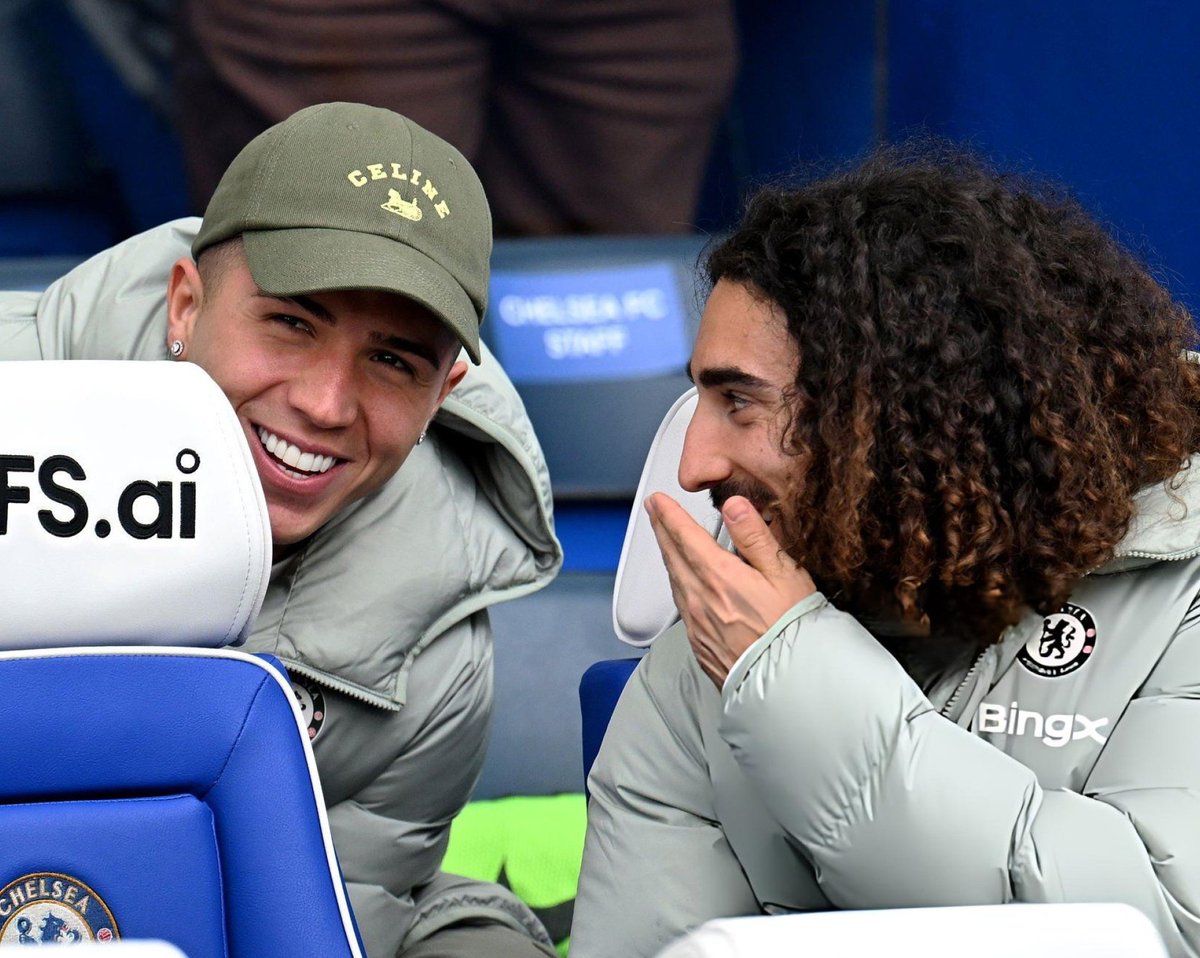 Ellos son el real "amigaaa te funaron, Pero te defendí como buena amiga y ahora nos funaron a las dos" 😭😭😭