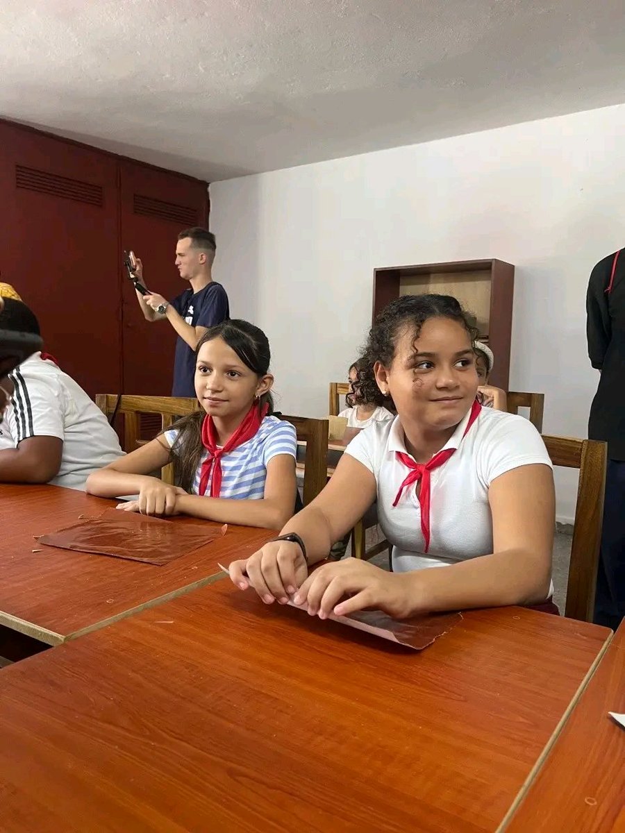 UJC de Cuba tweet media