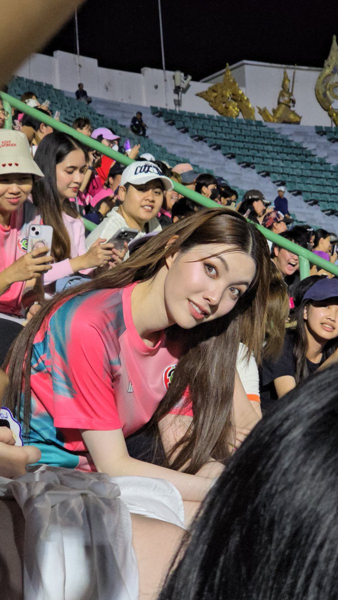 แอคหมีหมาบูส 100 % tweet media