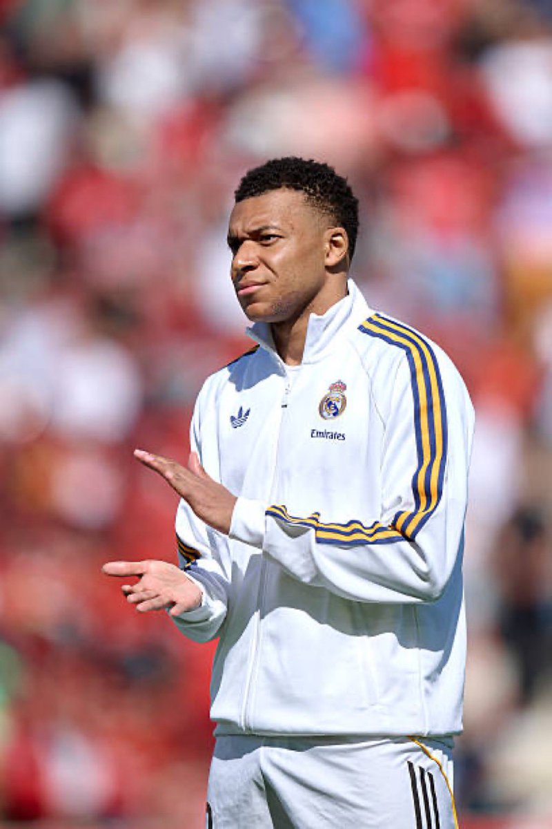 Kylian Mbappe is REAL MADRID biggest problem. He will miss sitters, lose possession easily but will never help the retrieve the ball. A big cancer to the team.