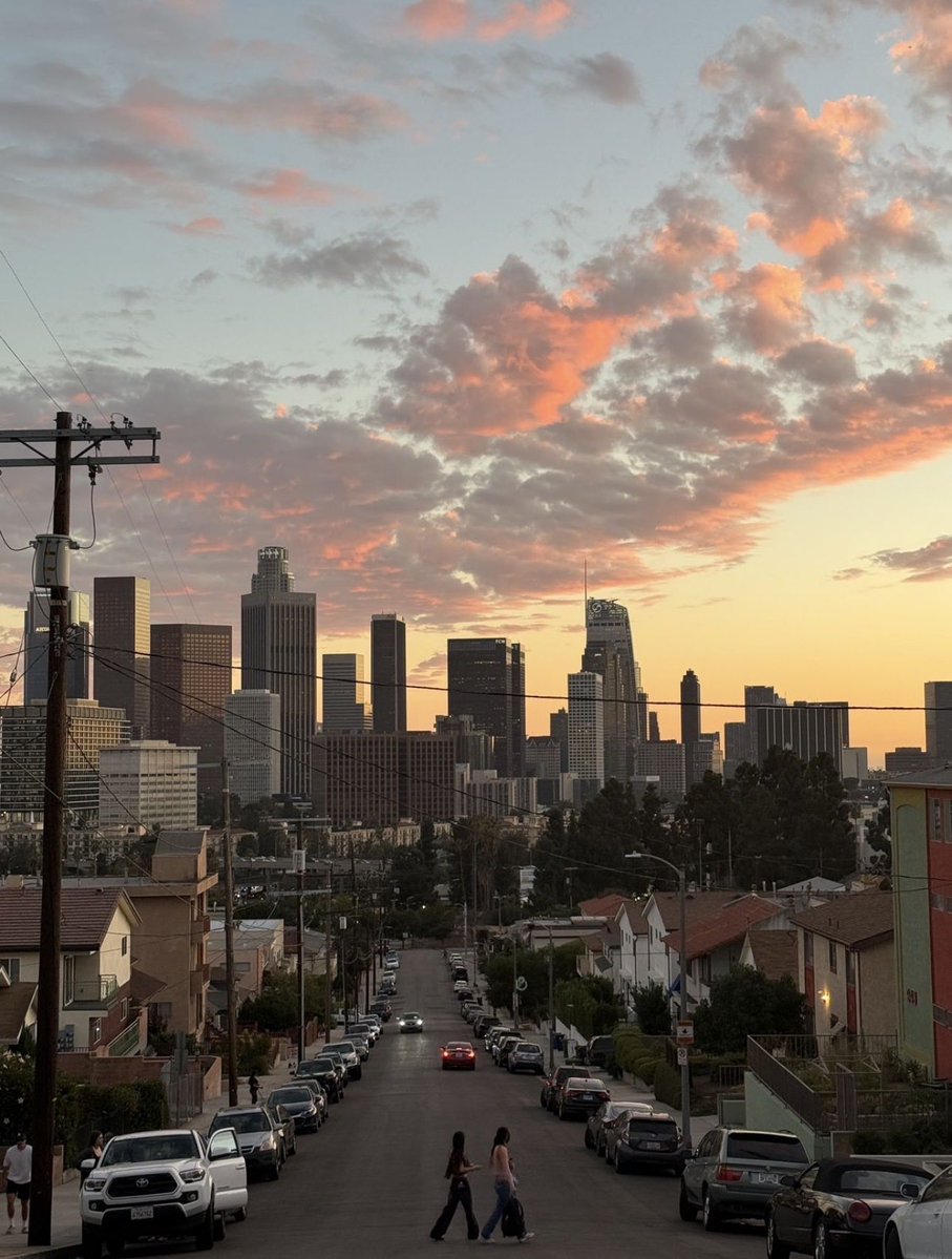 WORLD 2026 🌊 tweet media