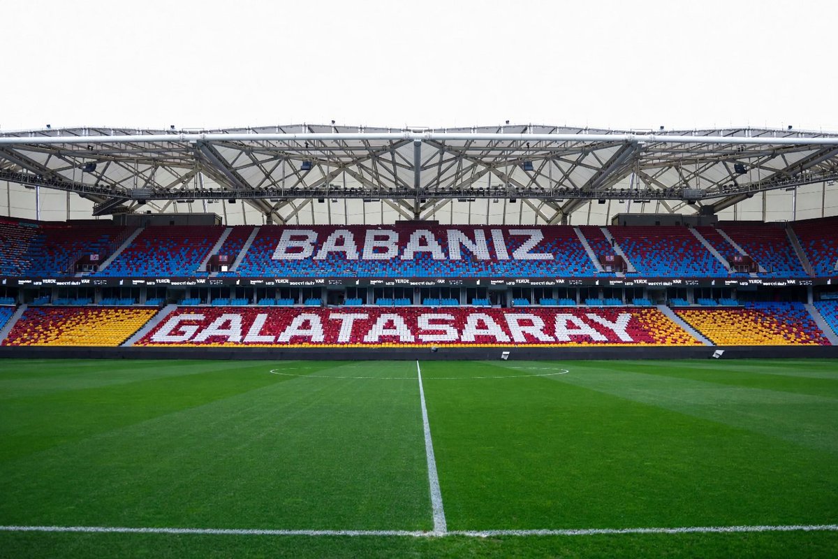 G A L A 9 0 tweet media