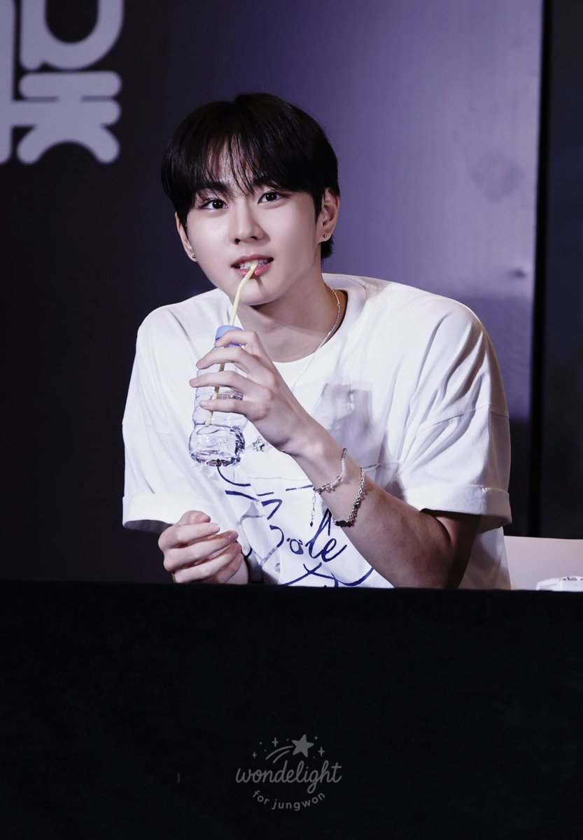 wondelight 💫 tweet media