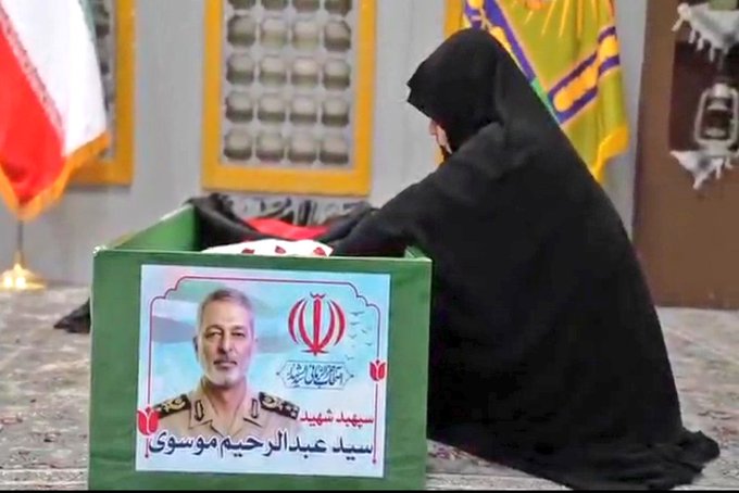 z.shabani تیچِرتون tweet media