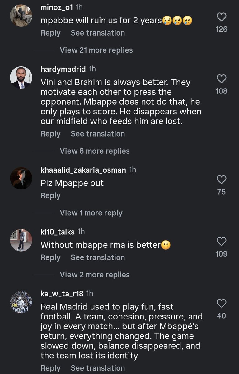 issa #DICTATOROUT tweet media