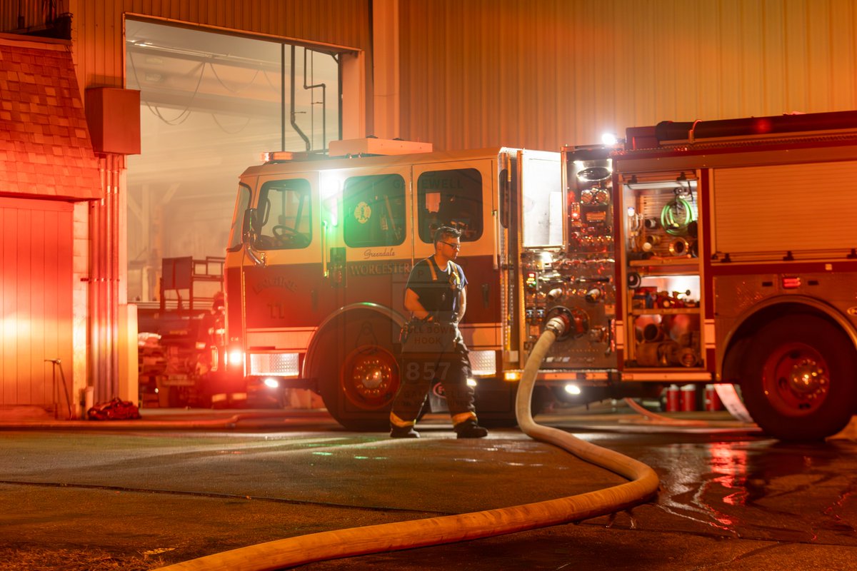 857_Fire_Photography tweet media