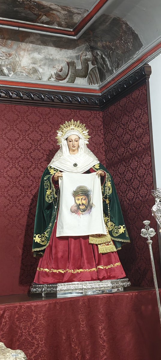 La Niña Pájaro ♰ tweet media