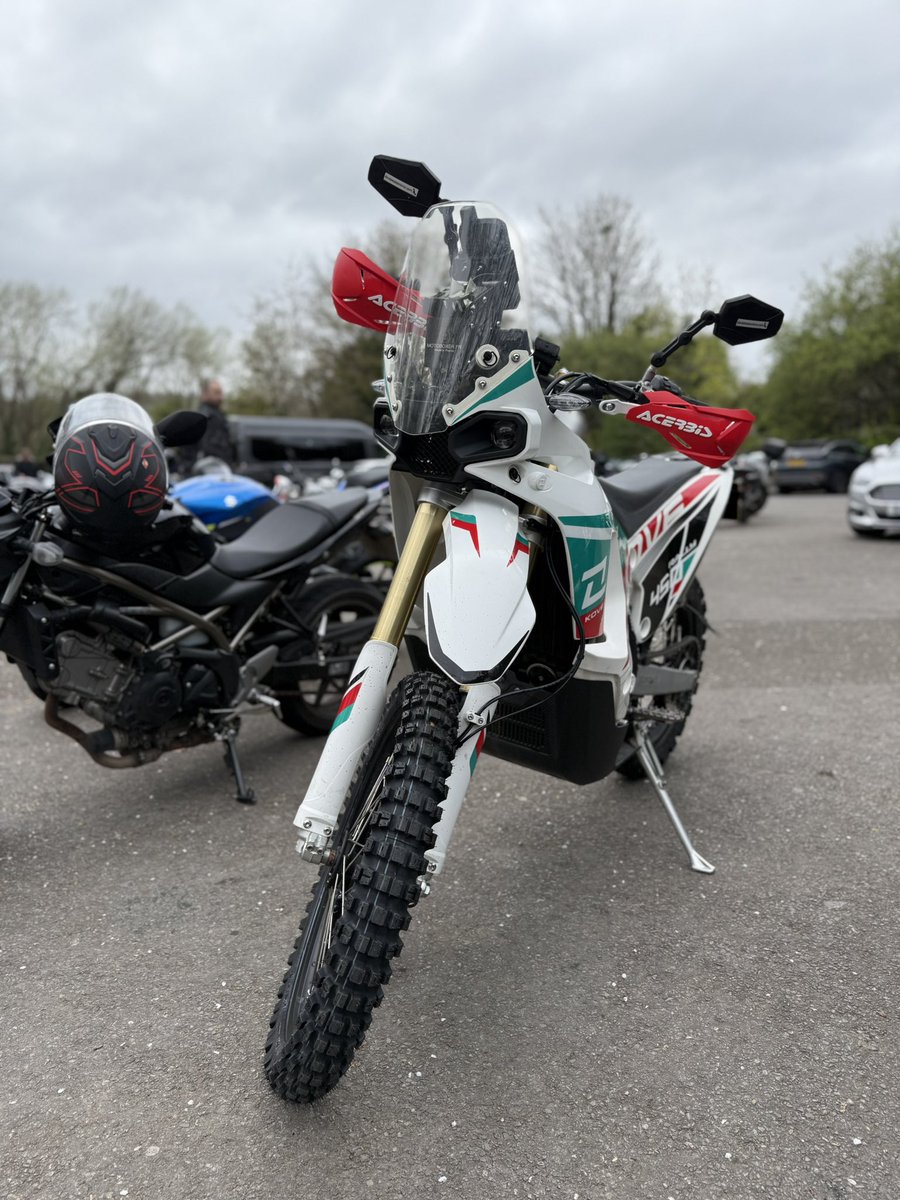 MotoTingle 🔧 tweet media