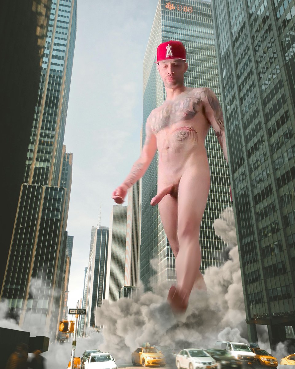 tiny eric tweet media