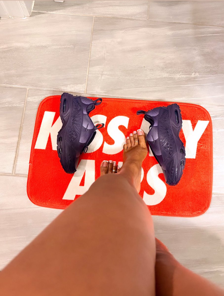 Sneaker Bae 🇪🇷🐪🌴 tweet media