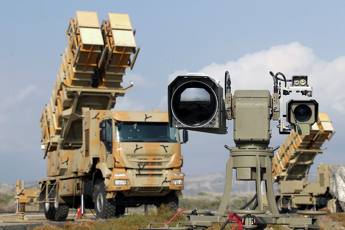 ألأحداث ألإيرانية بالعربية tweet media