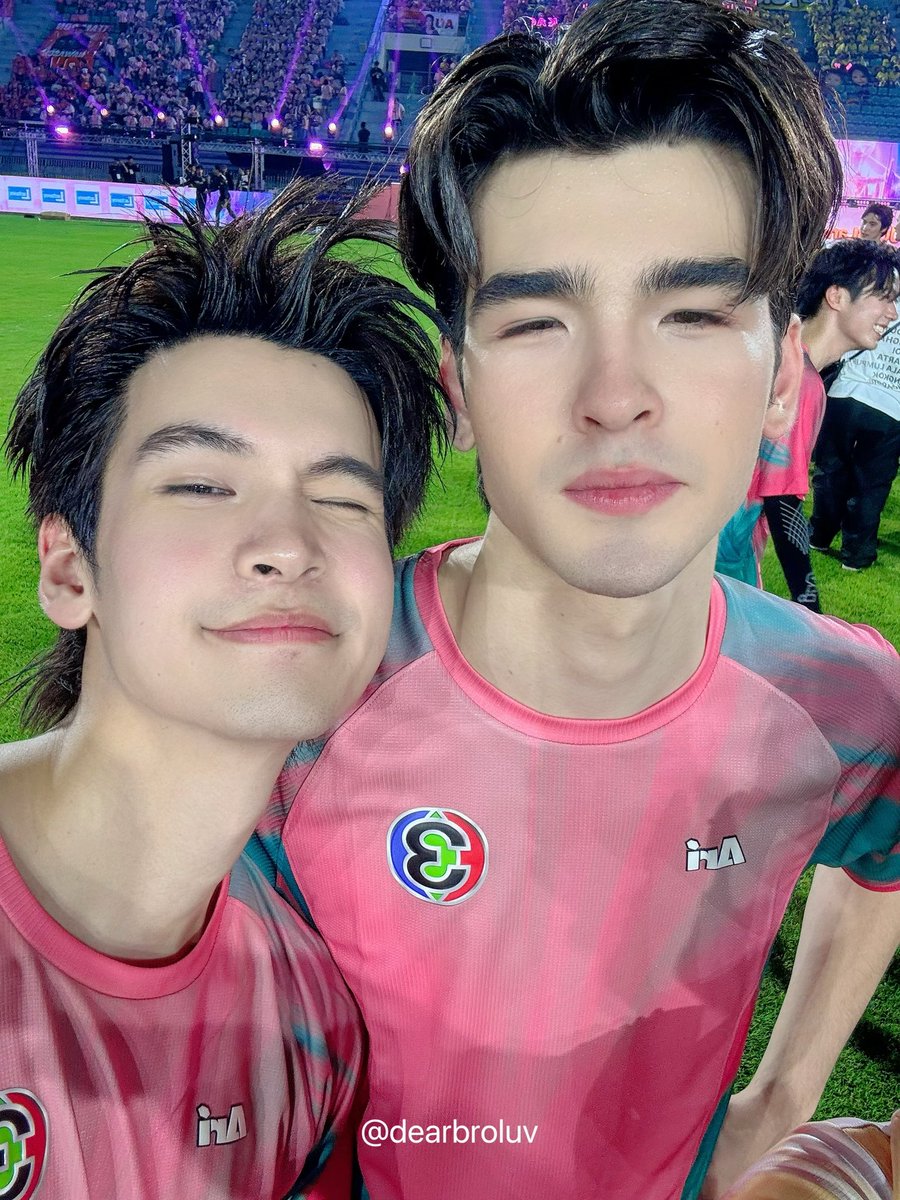 DearBroLuv tweet media