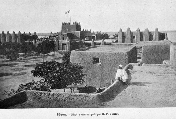 blkmediajoy tweet media