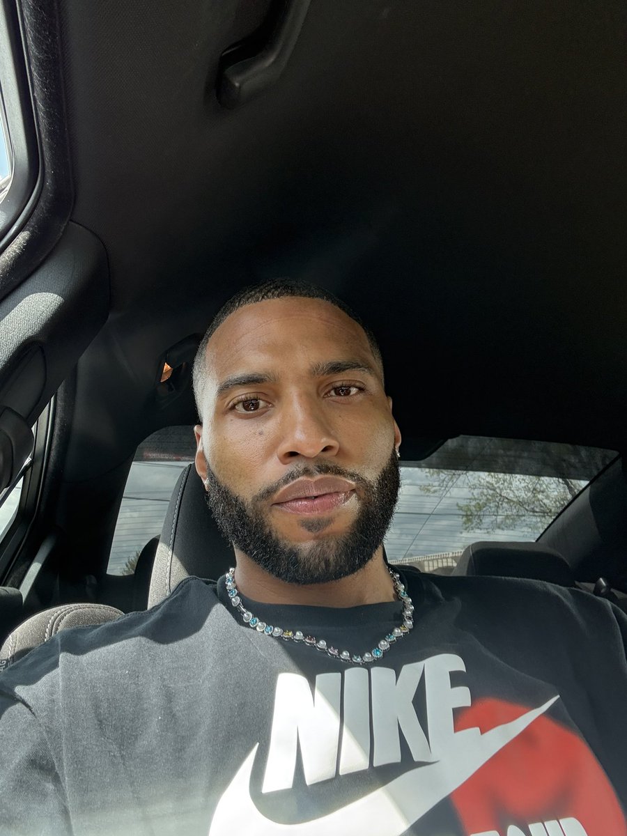 17th Chariot tweet media