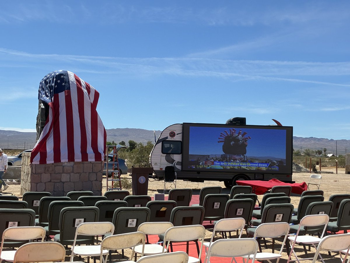 Logan Zhou tweet media