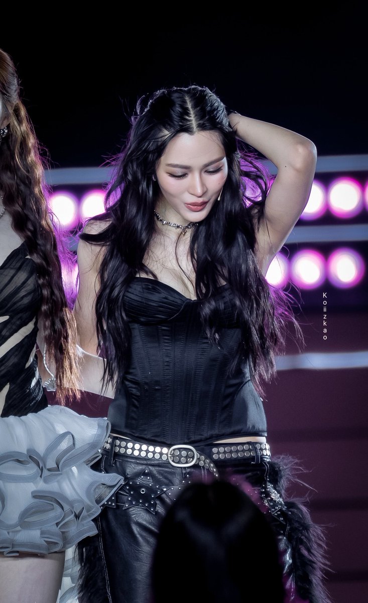 Koiizkao (ก้อยเก้า) tweet media