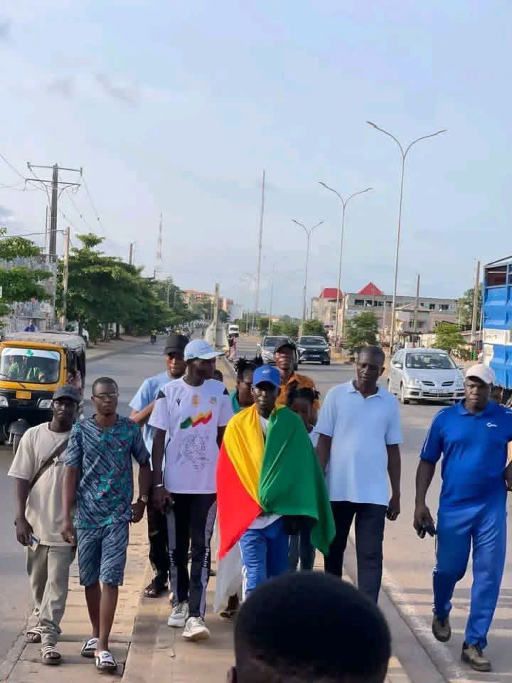 CritikMag tweet media