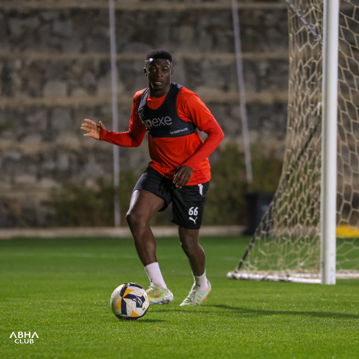 نادي أبها السعودي tweet media