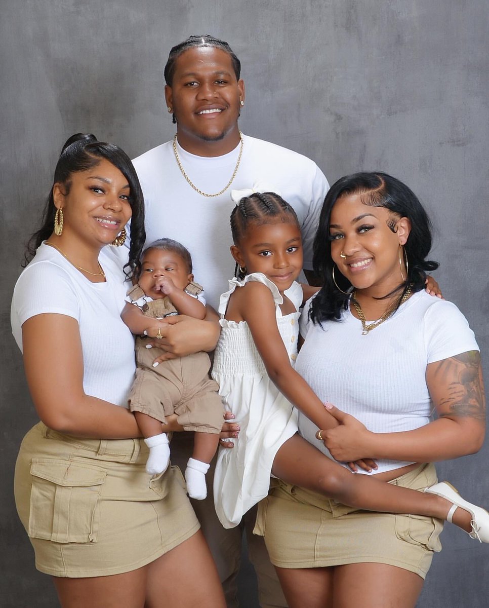 BlackPolygamy tweet media