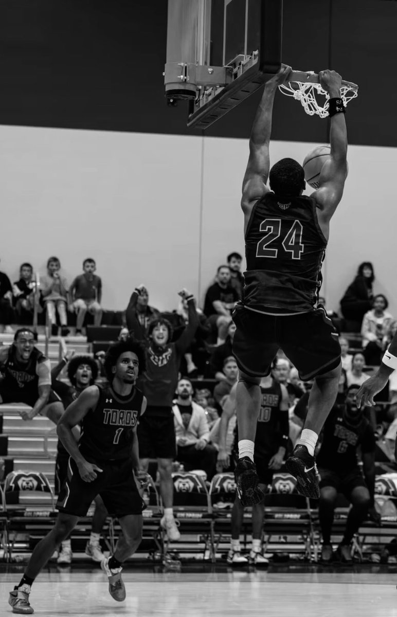 Josiah Sanders tweet media