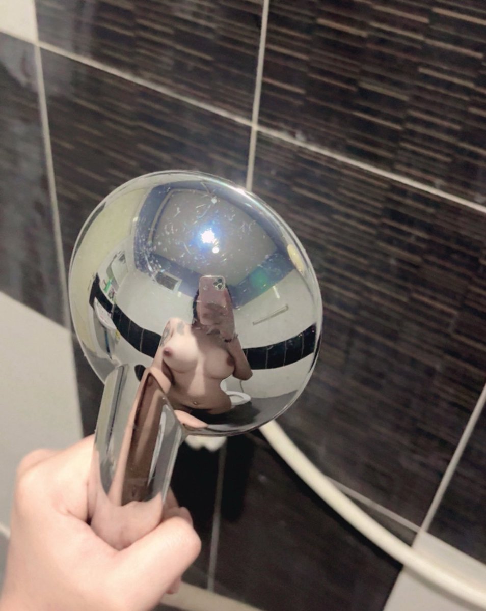 Meex2103 tweet media