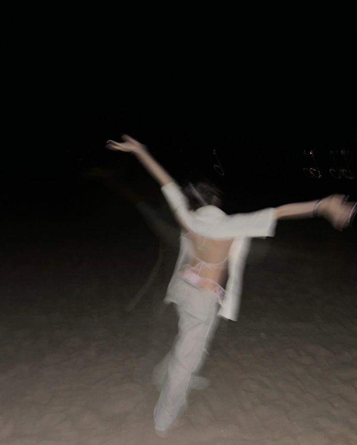 віірідус tweet media