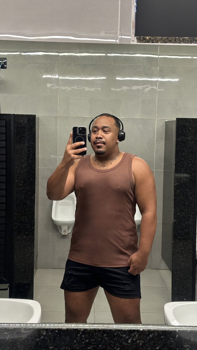 Castrolover tweet media