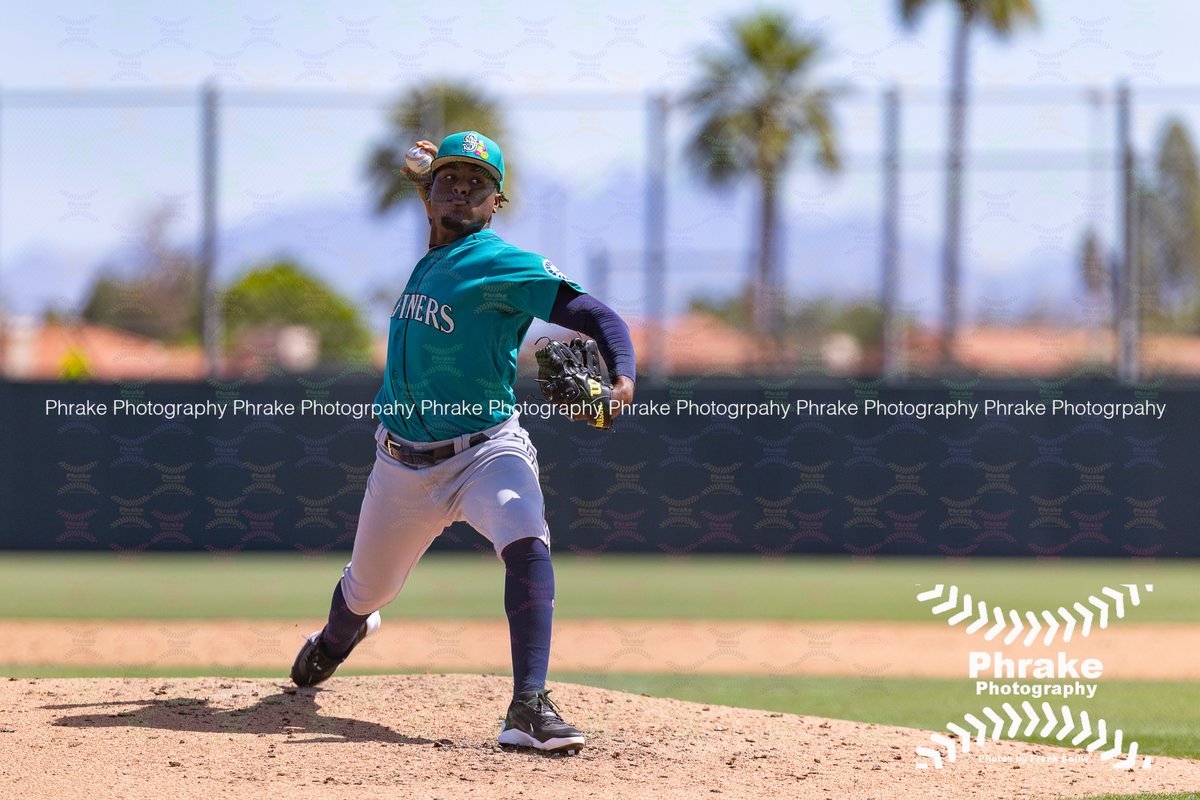 phrakephoto's tweet image. Dylan Wilson (85) RHP ACL Mariners IFA 2023 Curaçao
#mariners #seausrise #marinersbaseball #tridentsup #seattlemariners #SeaUsgrow #truetotheblue #LosMarineros
@MsPlayerDev
@MiLBMariners
@LookoutLanding
#ACL #ArizonaComplexLeague
@HonkbalSoftbal
@DeportivoFalki