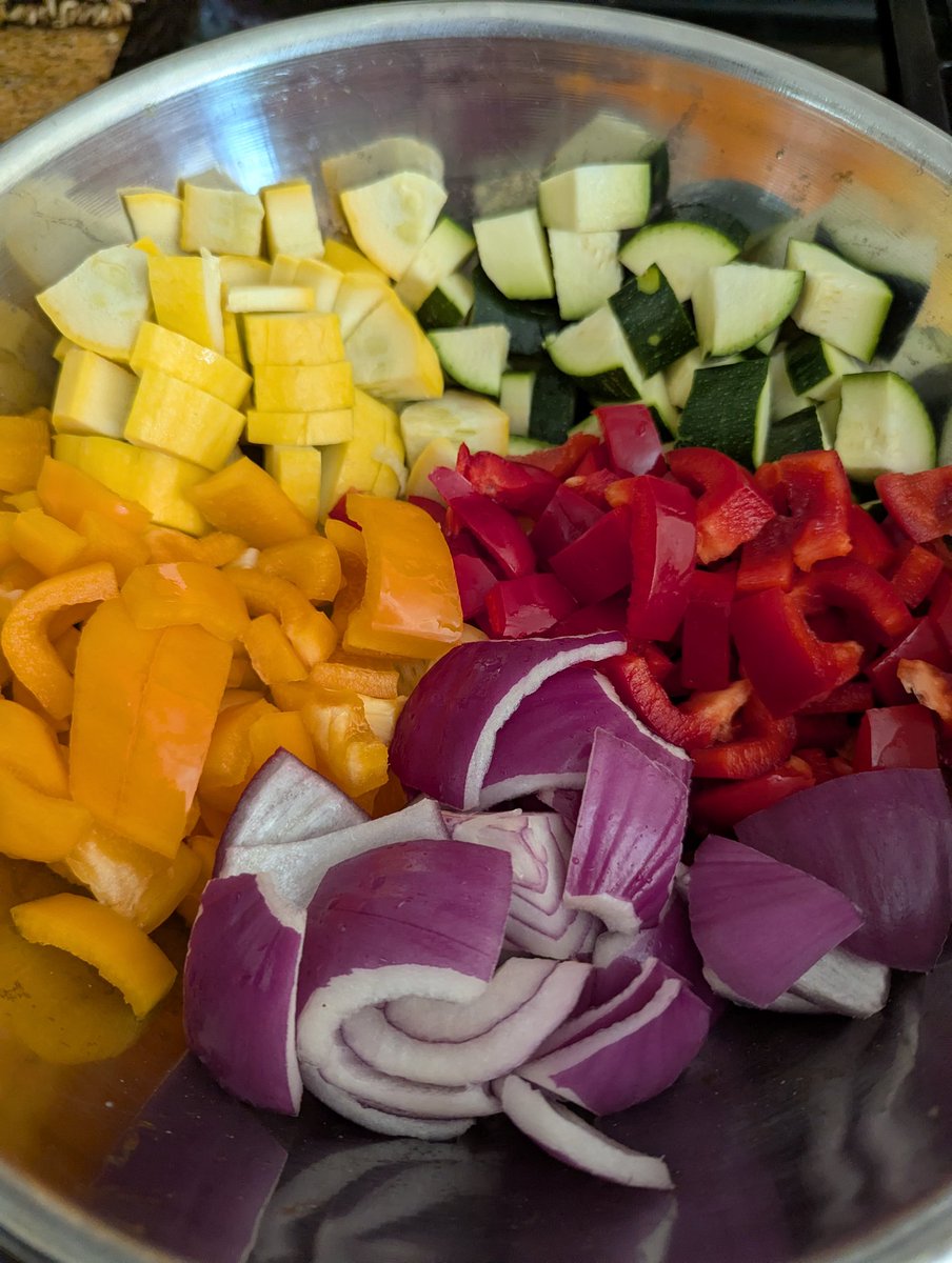 Forest Mommy🌲🗡💪🏹🌲🌲 tweet media