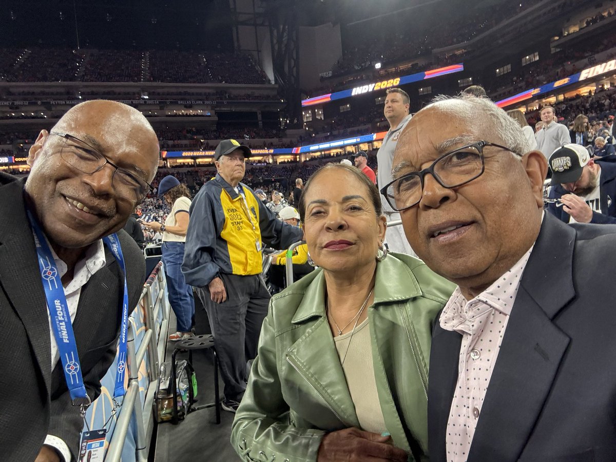 Terence Moore tweet media