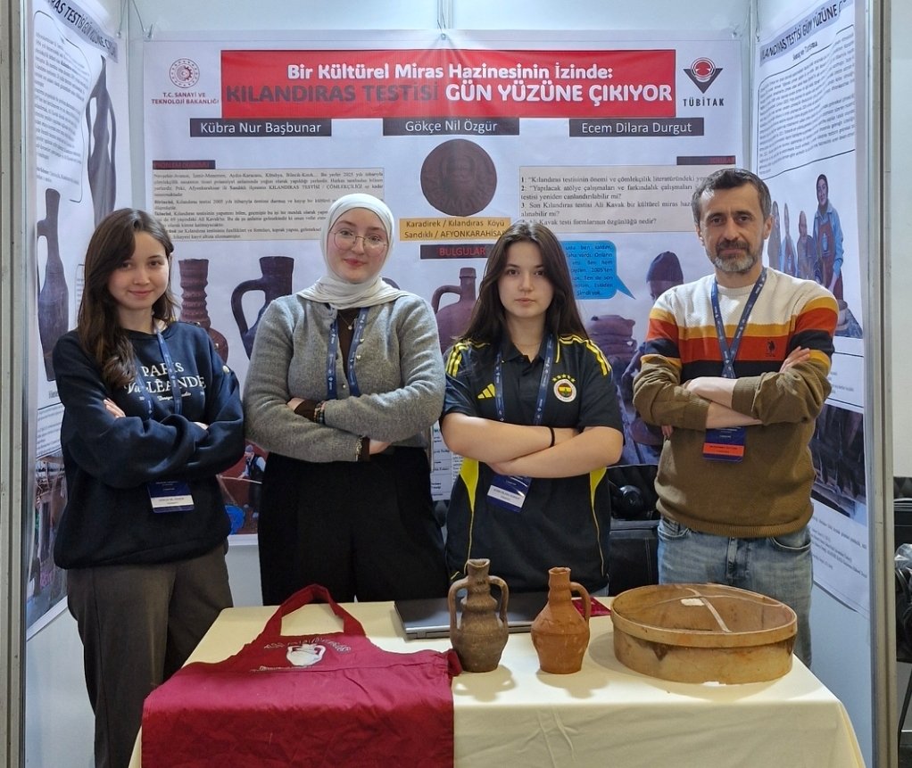 Sandikli Kilandiras Testisi projemiz TÜBİTAK Lise Öğrencileri Yarismasinda BİRİNCİ oldu.
Turkiye Finalleri Ankara'da...
Desteginiz icin tesekkurler.
<a href="/kubrayigitbasi/">Doç. Dr. Kübra Güran Yiğitbaşı</a> 
<a href="/miracsunnetci/">Miraç Sünnetci</a> 
<a href="/afyonilmem/">Afyonkarahisar İl Milli Eğitim Müdürlüğü</a> 
<a href="/akugsf/">AKÜ Güzel Sanatlar Fakültesi</a>
<a href="/SandikliKaymakm/">Sandıklı Kaymakamlığı</a>
<a href="/sandiklibld/">Sandıklı Belediyesi</a> 
<a href="/afyonhem/">afyonhem</a> 
<a href="/dumlupinarbsm/">Afyonkarahisar Dumlupınar BİLSEM</a> 
<a href="/HakanGums/">Hakan GÜMÜŞ</a>