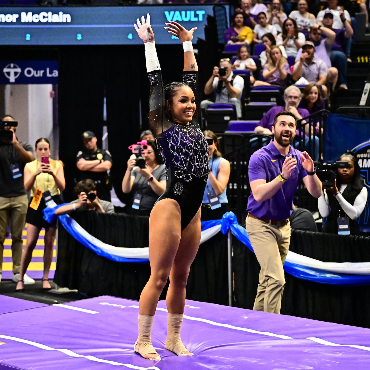 LSU Gymnastics tweet media