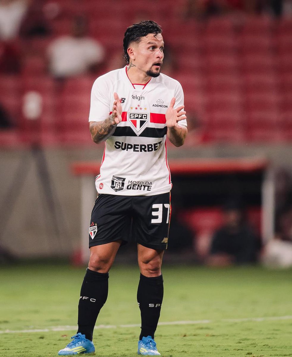 Thiago Souza tweet media