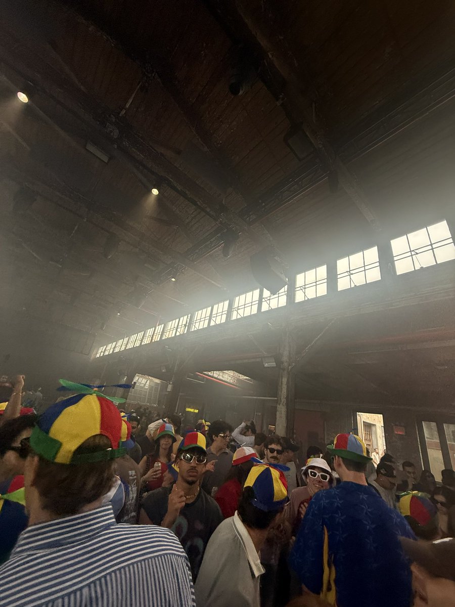 Mostachhe ✣ tweet media