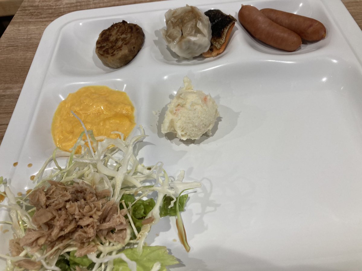 きいろ tweet media