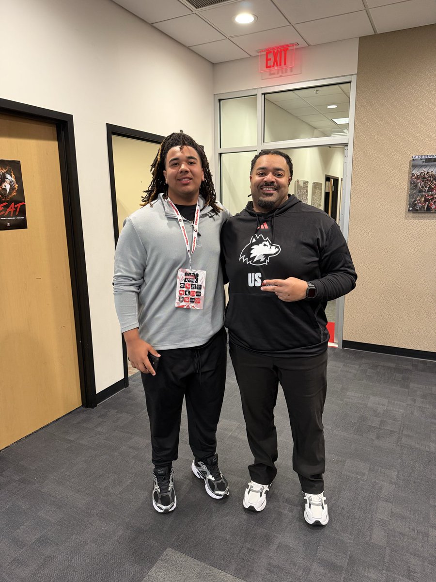 Had a great time watching practice and meeting the coaches at NIU today. Thanks for the invitation.
<a href="/Coach_Jay53/">Justin Robinson</a> <a href="/robharley34/">Coach Harley</a> <a href="/Brodbeckj02/">Jake Brodbeck</a> <a href="/RUNBYU/">COACH T, M.Ed., HSSCC, USAW,FMS</a> <a href="/COACHSPECHT28/">Steve Specht</a>