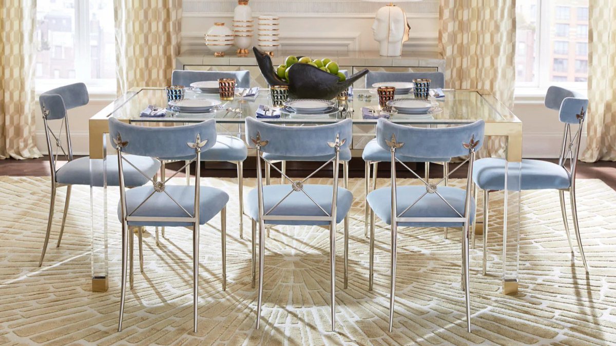Design a dining space that truly brings people together.

From statement lighting to refined materials &amp; smart layouts, discover how to create a dining room that’s both functional &amp; effortlessly elegant.

Elevate every meal. bit.ly/4e9EWDM

#Design #DiningRoom #LXURI