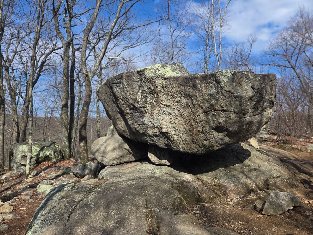 April, Lost but Peaking tweet media